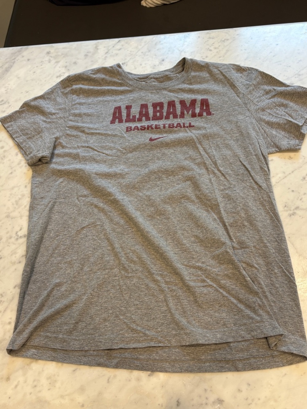 Men’s Nike Alabama Basketball Tee, XL ‘The Nike Tee, - Picture 2 of 7